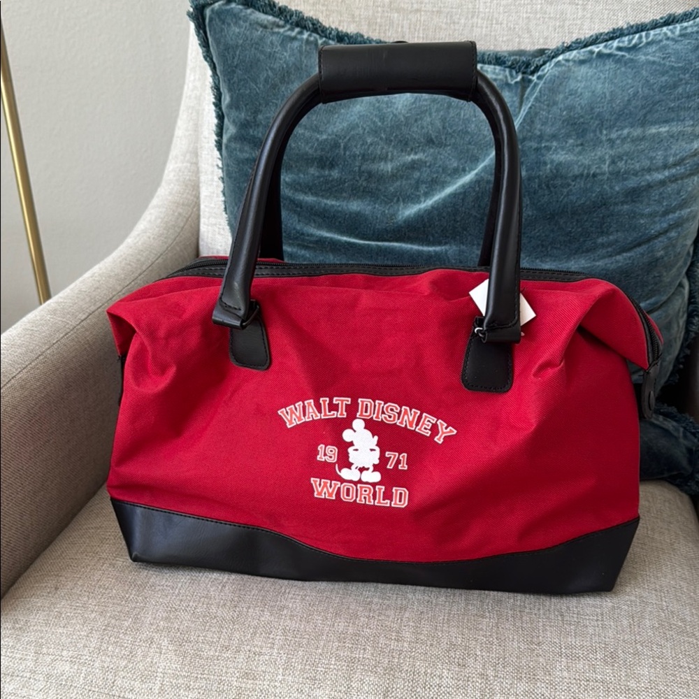 Original 1971 Vintage Disney Red and Black Tote hand Bag duffle